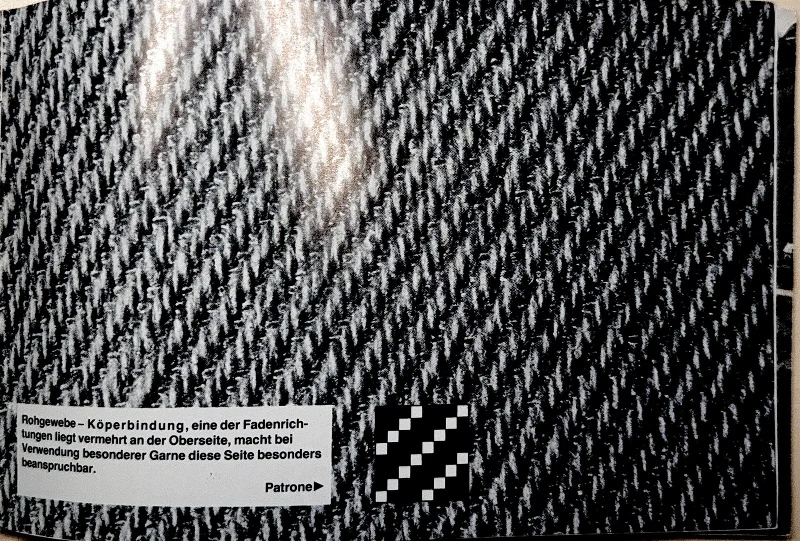 Rohgewebe in Köperbindung, Nahaufnahme
